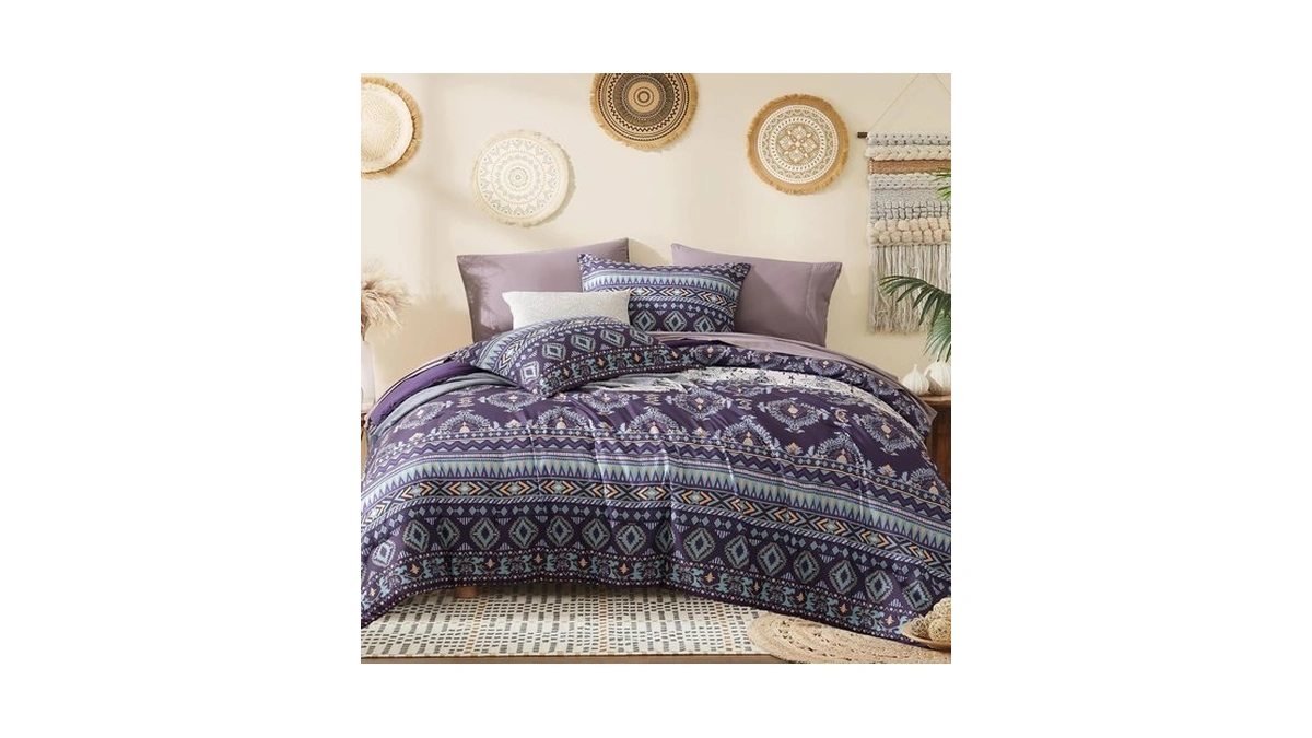 Queen Comforter Set - 7 Pieces Boho Bedding Set Aztec