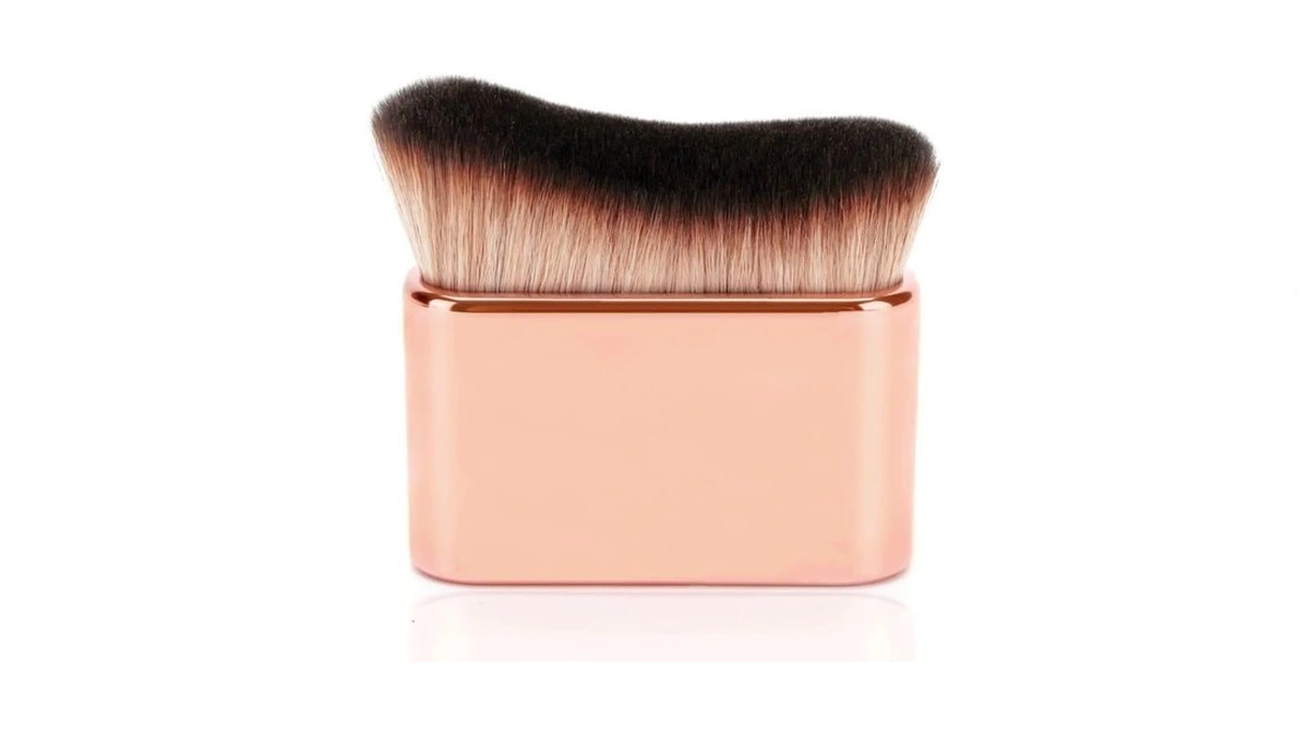 Diyi Blend & Blur Body Brush - Extra Large Kabuki