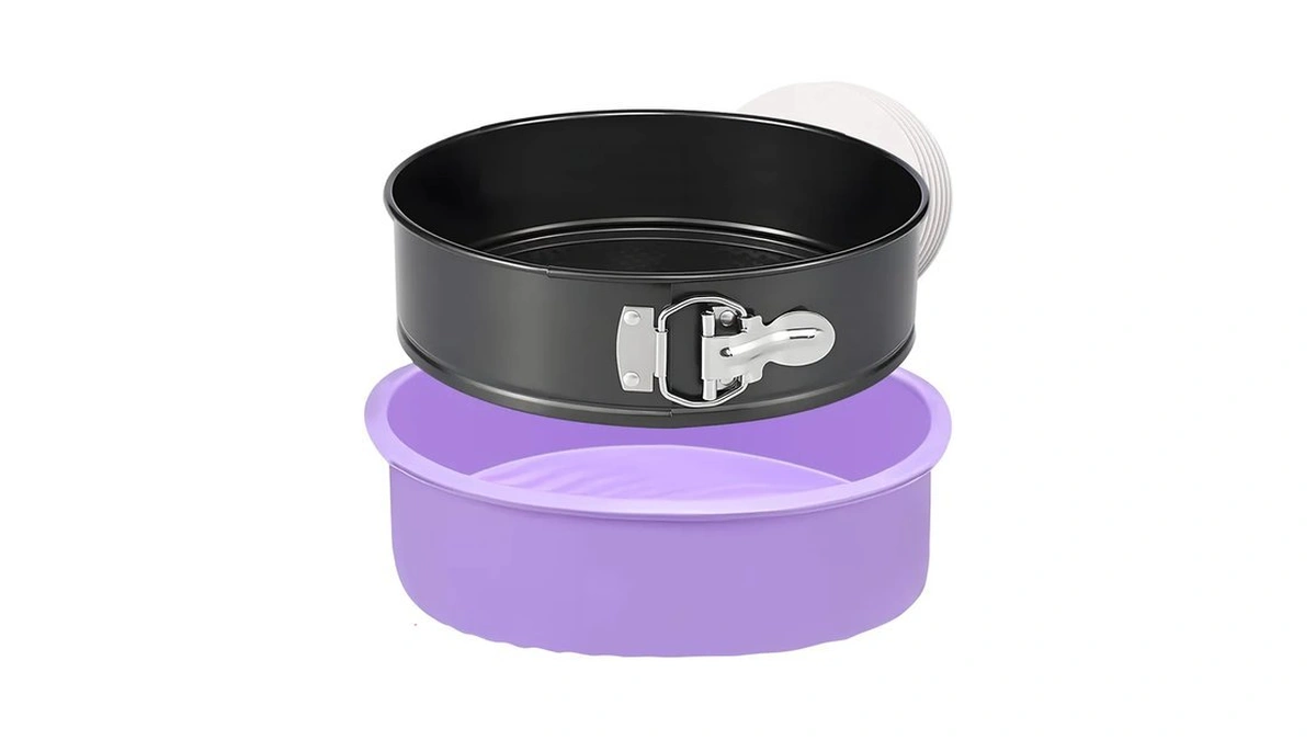 Hikolvol Springform Pan 9 Inch Nonstick Cheesecake Pan With Protector