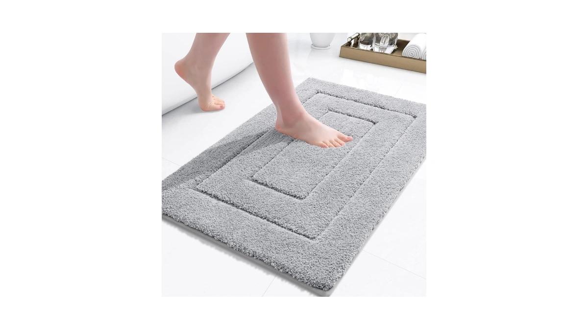 Buganda Microfiber Bathroom Rugs 24x16, Soft Shaggy Absorbent Bath Rugs