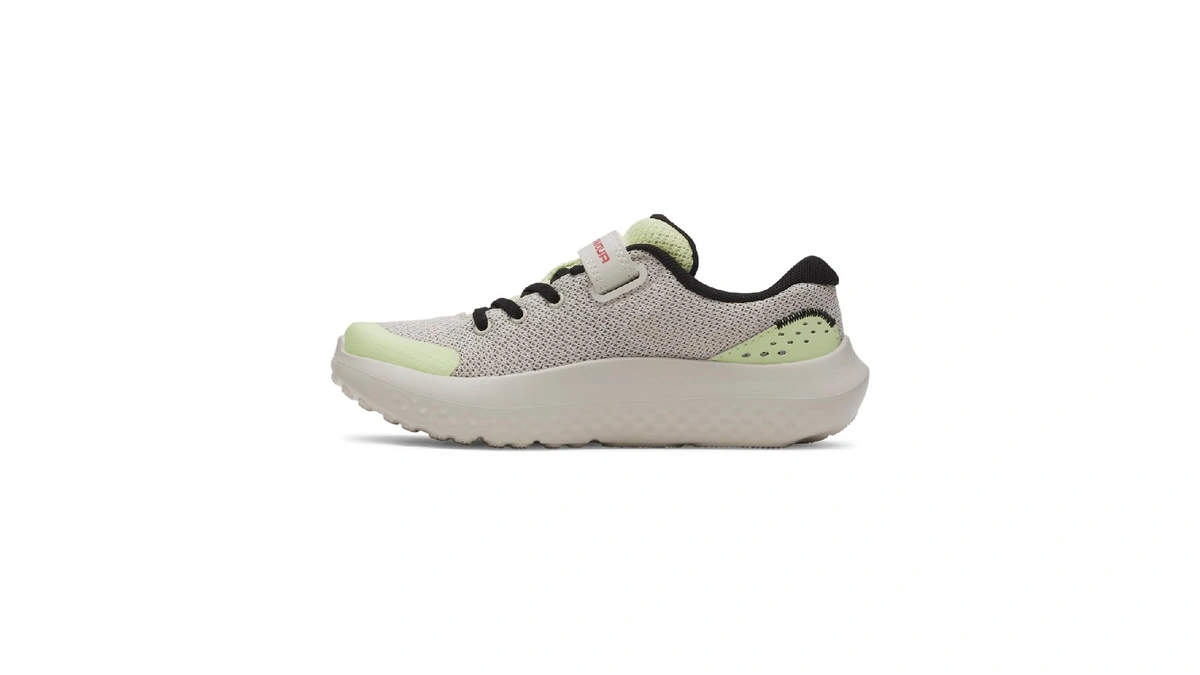 Under Armour Boys' Pre School Surge 4 Alternate Closure, (110)
