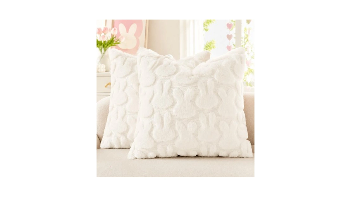 Decoruhome Cream White Faux Fur Bunny Throw Pillow Covers 18x18