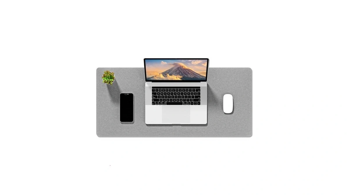 Auhoahsil Felt Desk Mat, Minimalist Large Mouse Pad Xl 31.5