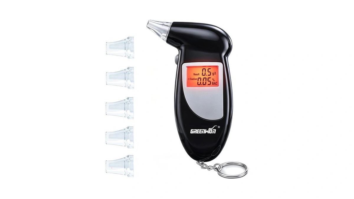 Greenwon Battery Powered Breathalyzer Keychain Digital Alcohol Tester Detector Breath