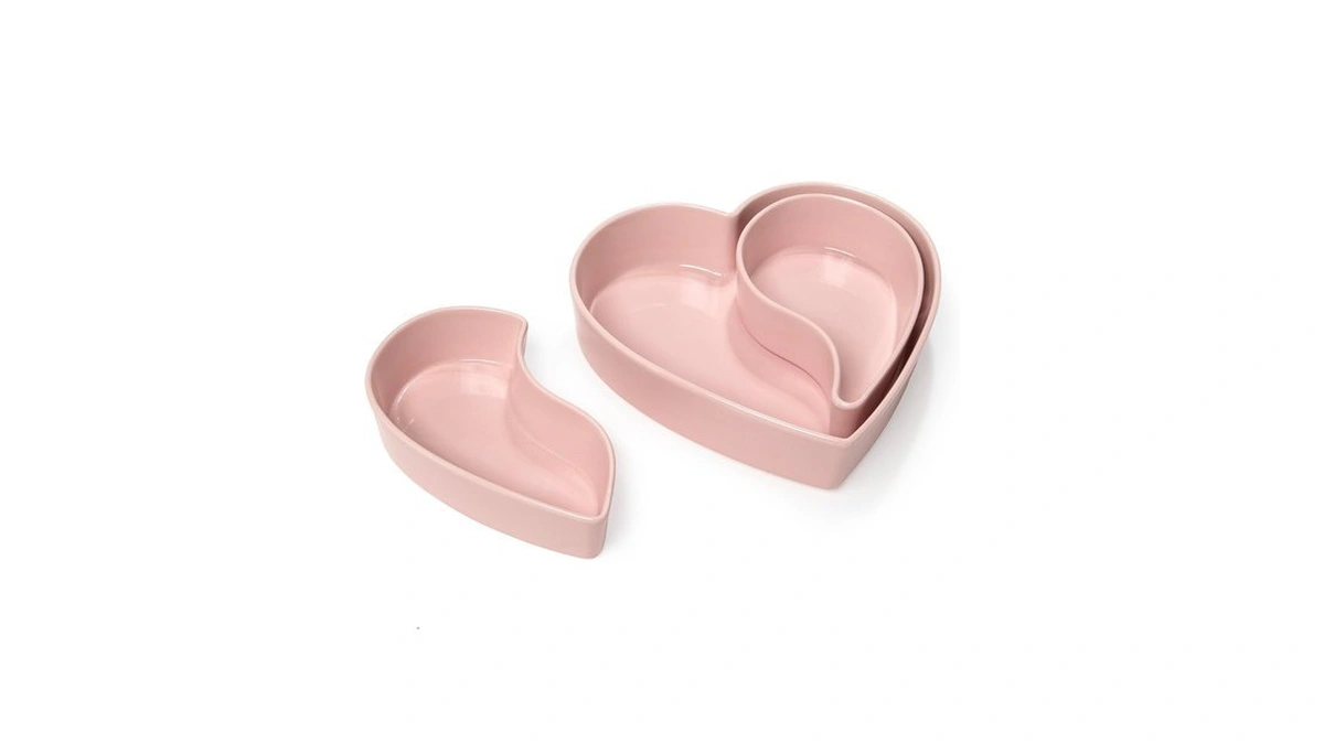 Paris Hilton Iconic Ceramic Stoneware Heart Serving Dish Set, Adorable