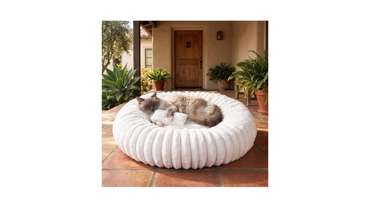 Donut Pet Bed For Indoor Cats And Small Dogs, Self-heating
