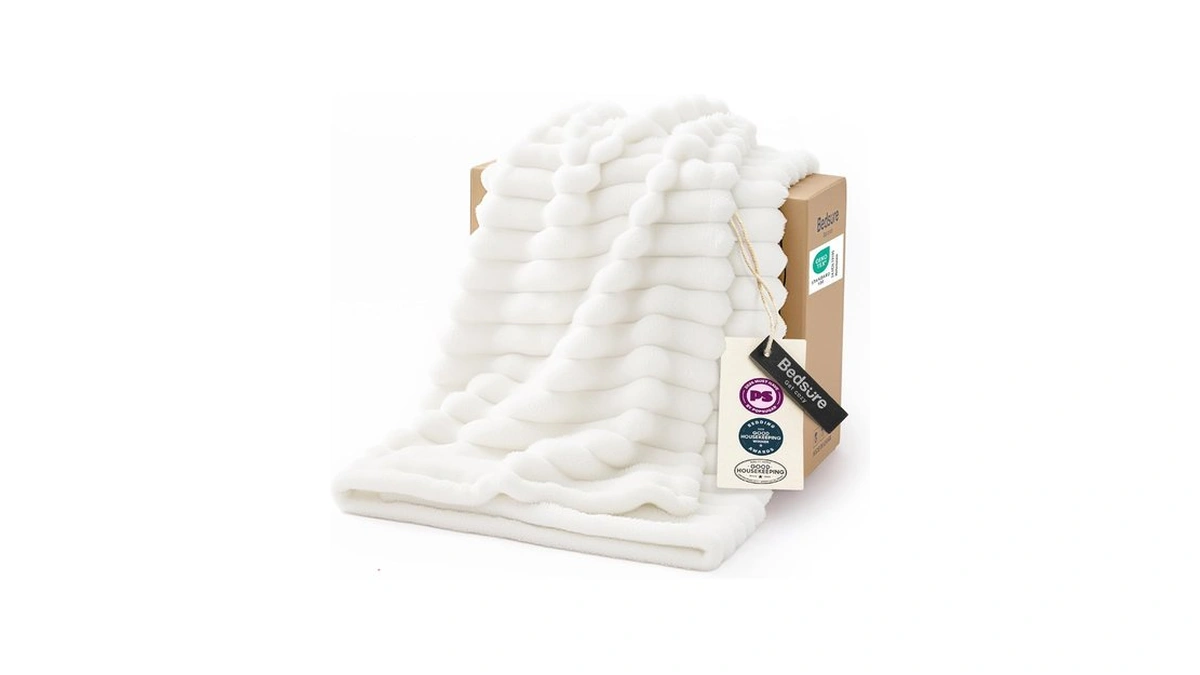 Bedsure Soft Cozy Throw Blanket For Couch Decor Gift Off