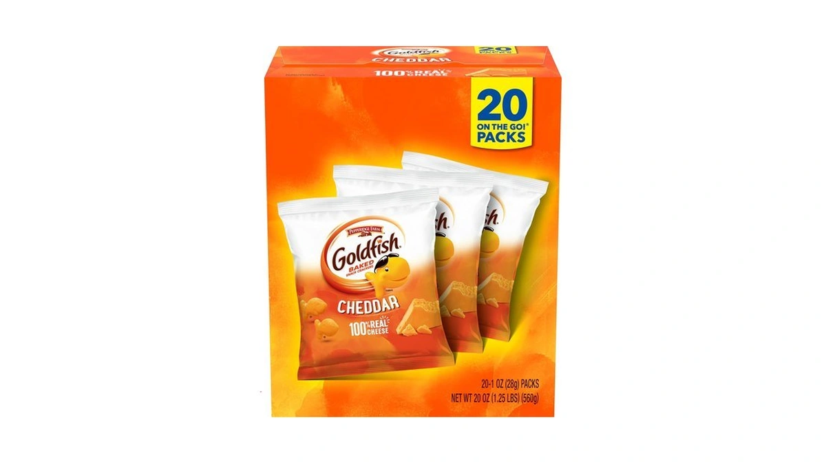 Goldfish Cheddar Cheese Crackers, Baked Snack Crackers, 1 Oz On-the-go