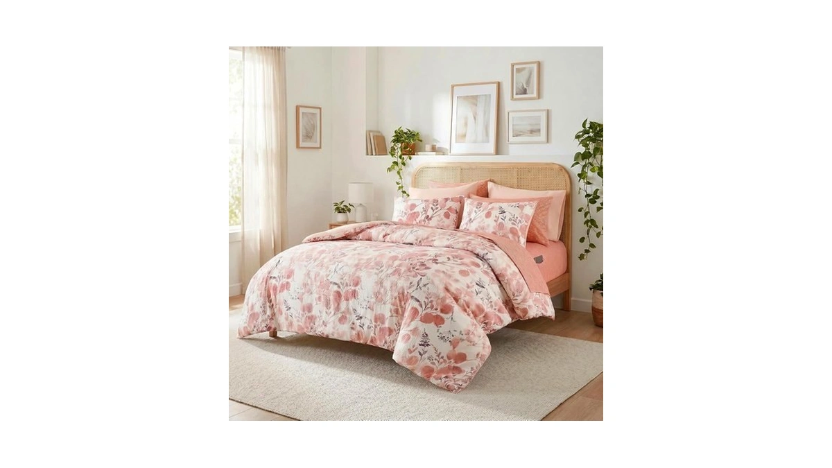 Regency Heights Lightweight Seersucker Botanical Comforter Set Queen Size, 9