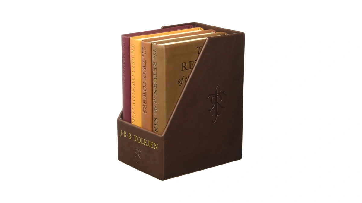 The Hobbit And The Lord Of The Rings: Deluxe Pocket