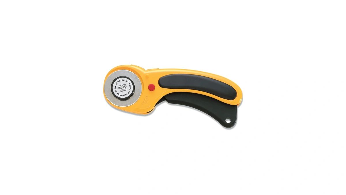 Olfa 45mm Ergonomic Squeeze-handle Rotary Cutter (rty-2/dx) - Auto-retract