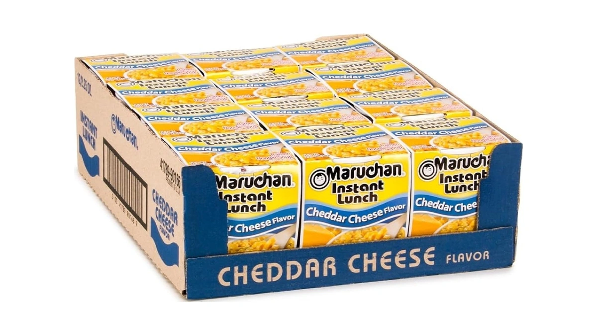 Maruchan Instant Lunch Ramen Noodles, Cheddar Cheese Flavor – Japanese-style