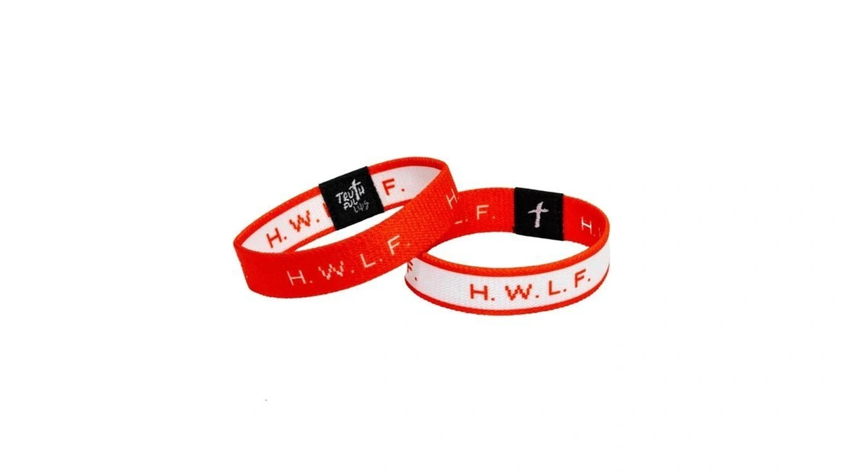 Truthful Lips Hwlf Bracelets - He Would Love First -
