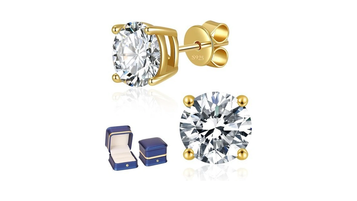 Amazon coupon: Moissanite Stud Earrings For Women Men,