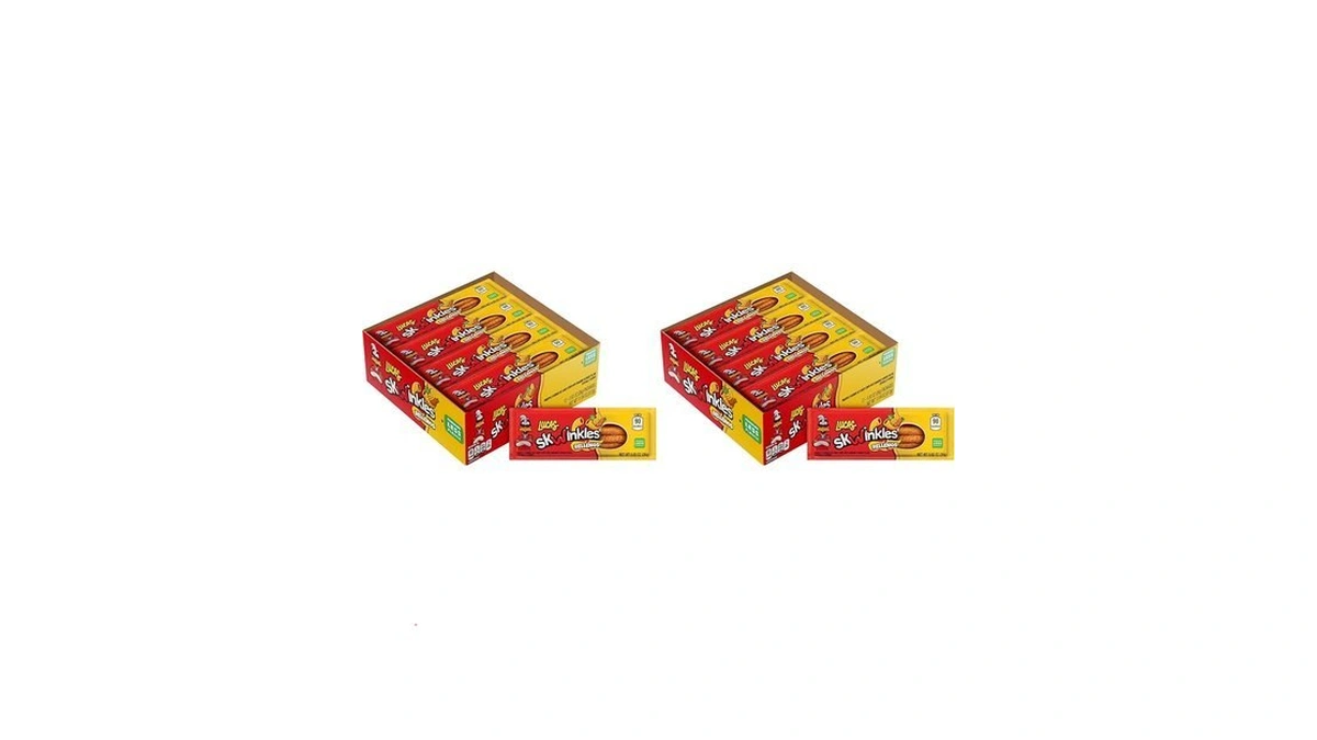Lucas Skwinkles Pineapple - Tamarind Filled Flavored Sweet & Sour