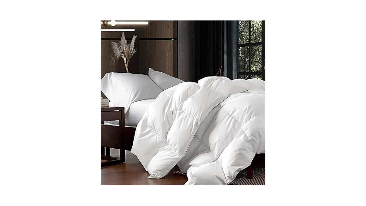Luxurious King/california King Size Goose Down Fiber Waterfowl Feather Fiber