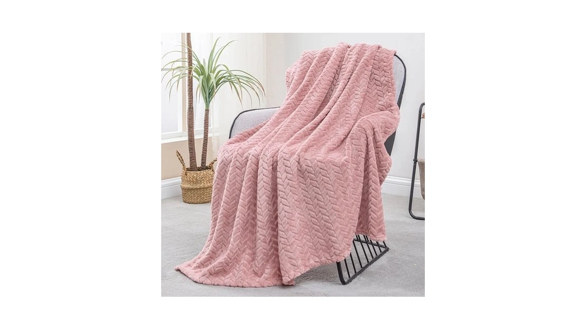 Exclusivo Mezcla Fleece Pink Throw Blanket For Couch Sofa Bed,