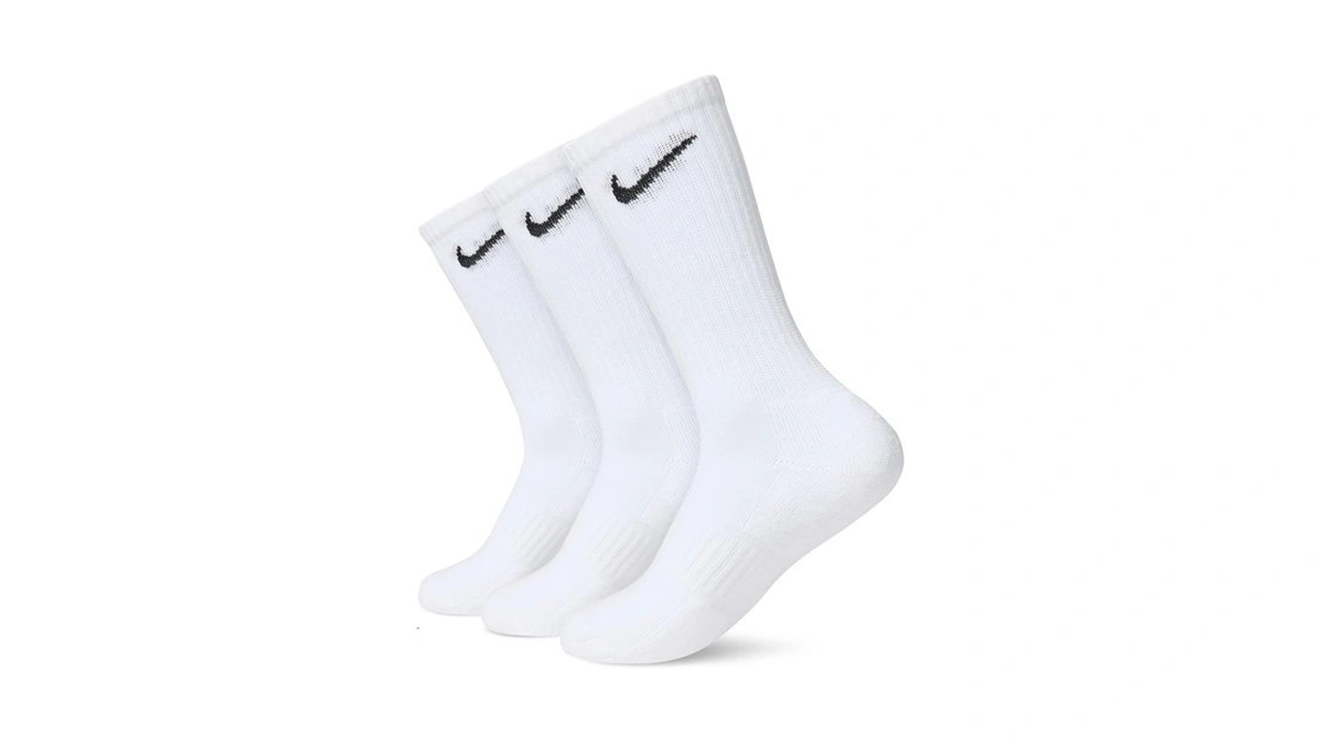 Amazon : Nike Unisex Everyday Cushioned Training
