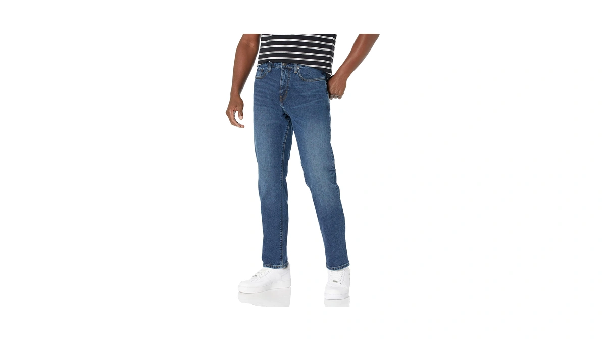 Amazon Essentials Men's Athletic-fit Stretch Jeans - Discontinued Colors, Medium