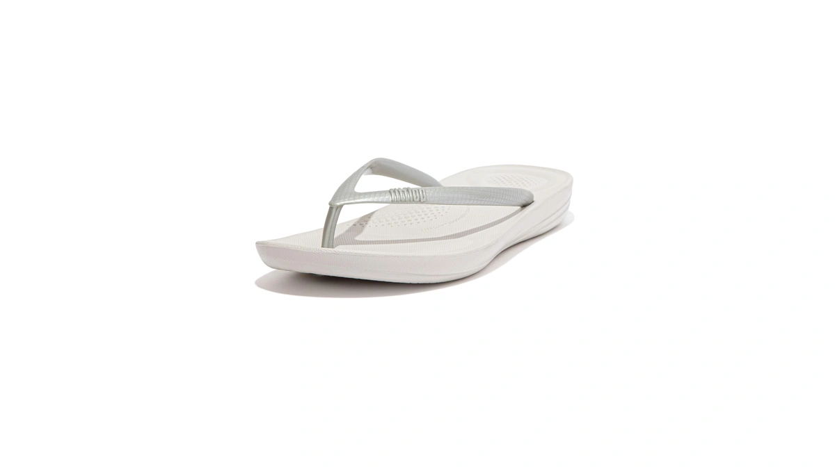Fitflop Womens Iqushion Rubber Flip-flops With Contoured Footbed For Walking,
