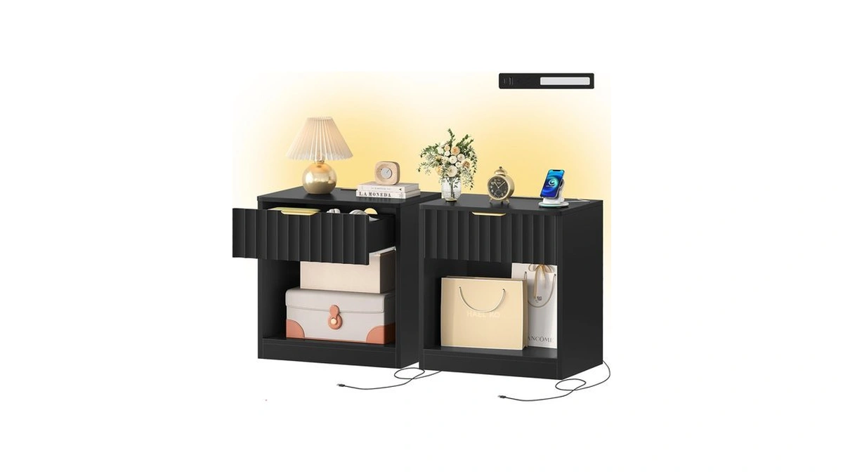 Teenfon Fluted Nightstands Set Of 2, Night Stand With Charging