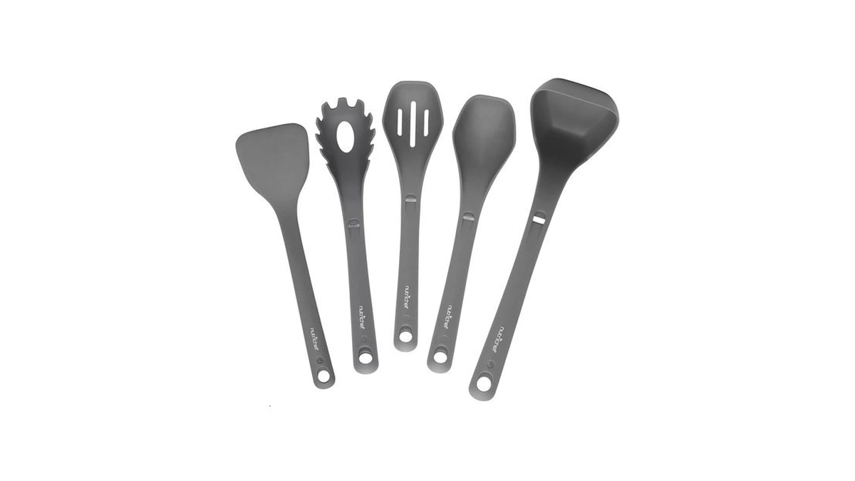 Nutrichef Kitchen Cooking Utensils Set - Includes Solid Spatula, Pasta