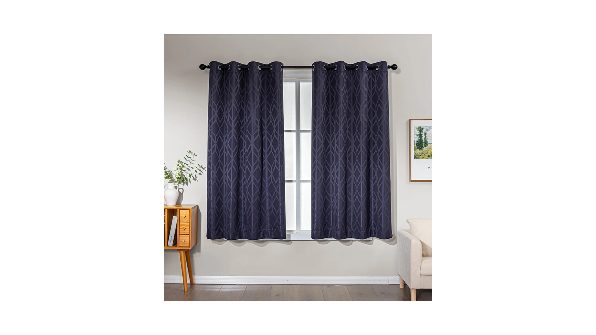 Amazon : Amazon Basics Jacquard 2-piece 100% Blac