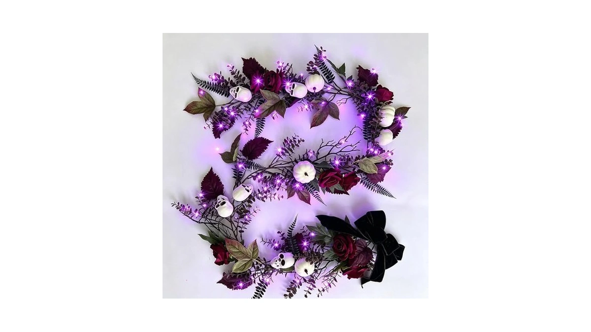 Hiptree 6ft Gothic Halloween Garland With Purple Lights