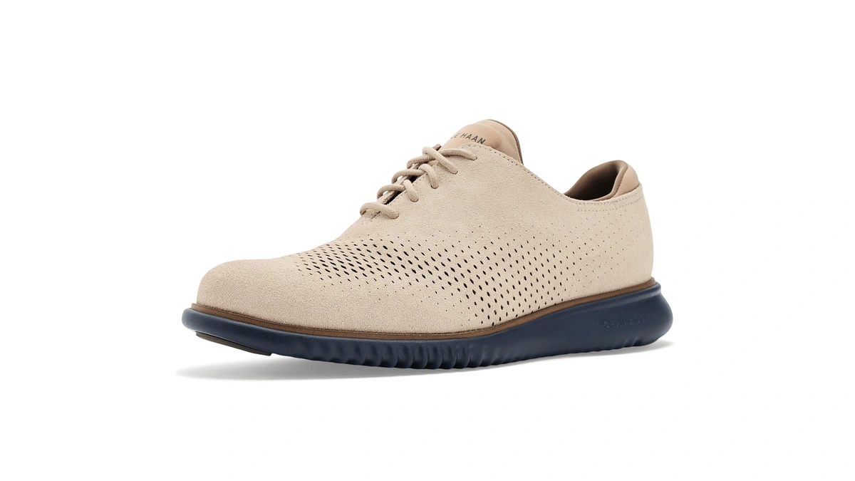 Cole Haan Men’s 2.zerogrand Casual Lightweight Leather Laser Wingtip Oxfords,