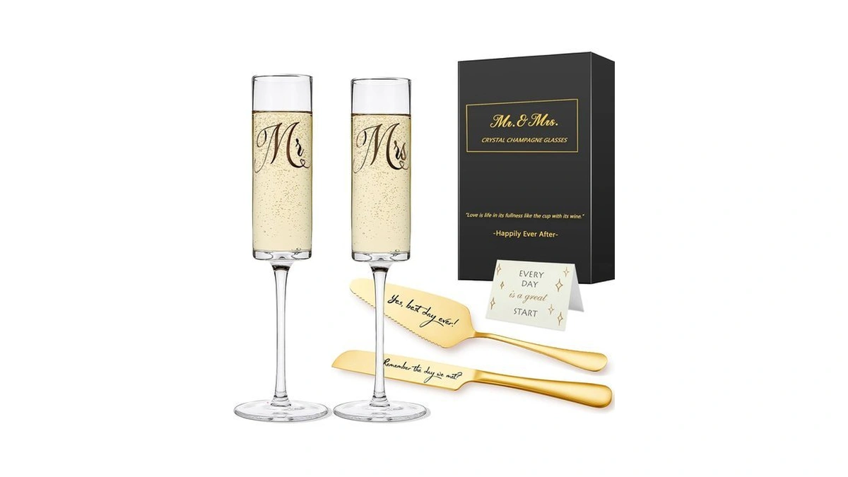 Yeegook Mr And Mrs Champagne Flutes, Bride And Groom Champagne