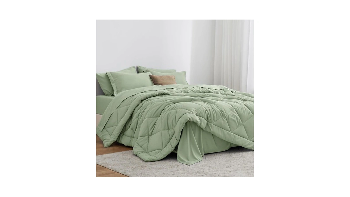 Love's Cabin California King Comforter Set Sage, 7 Pieces California
