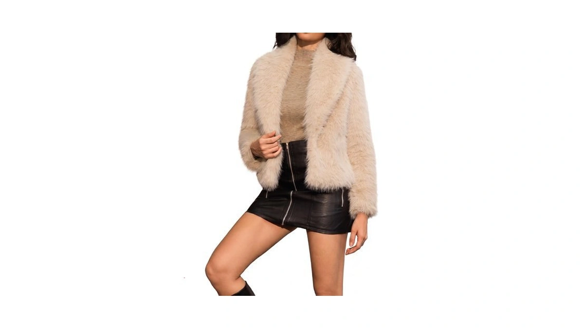 Women Crop Faux Fur Coat Winter Shawl Collar Short Fluffy