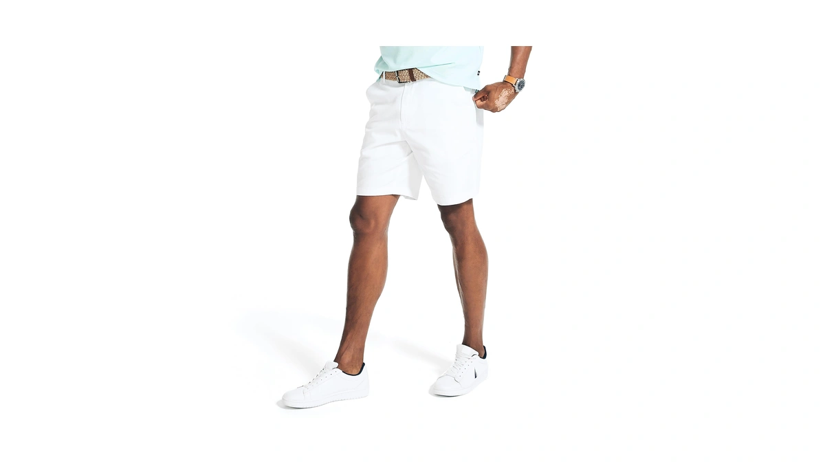 Nautica Men's Classic Fit Flat Front Stretch Solid Chino 8.5"