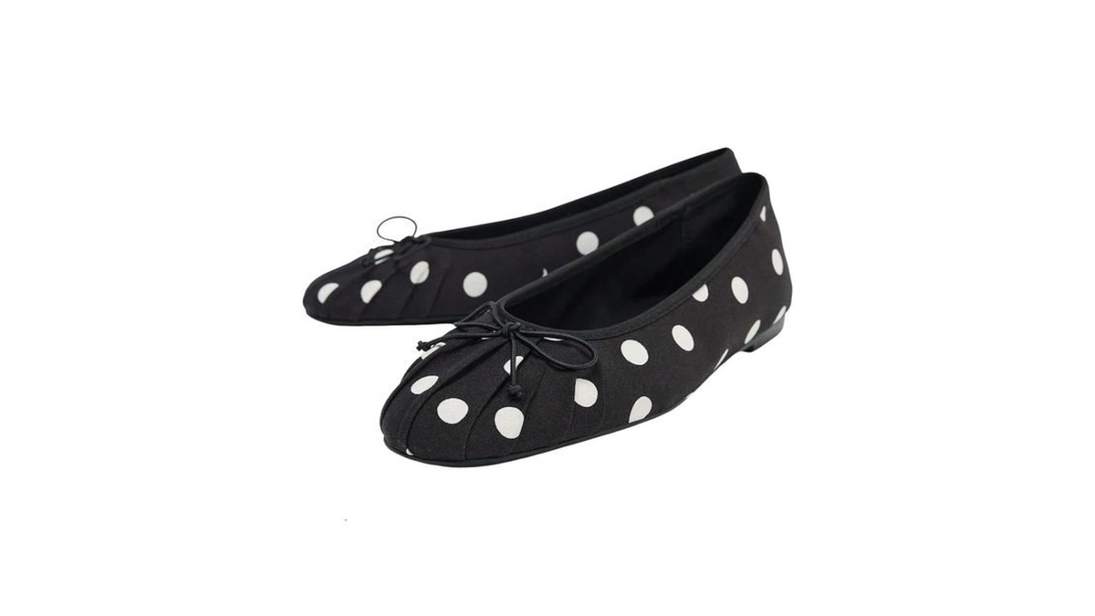 Beaudrm Women's Polka Dots Ballet Flats Bow Closed Toe Slip