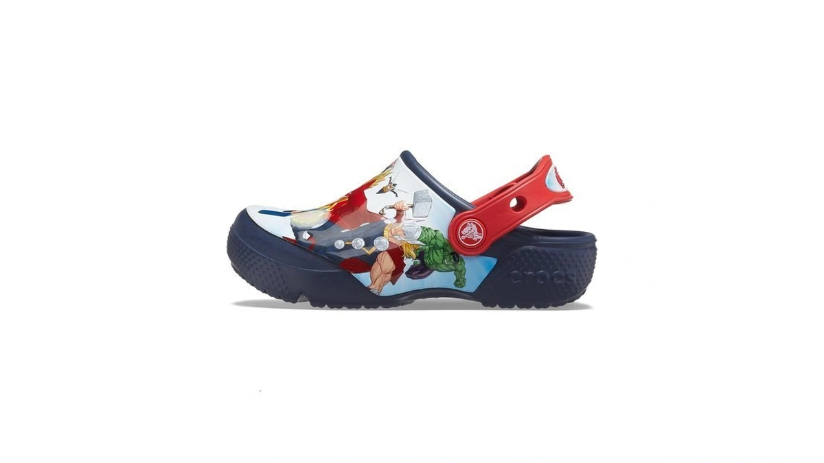 Crocs Kids' Superhero Clog, Avengers Patch, 5 Toddler