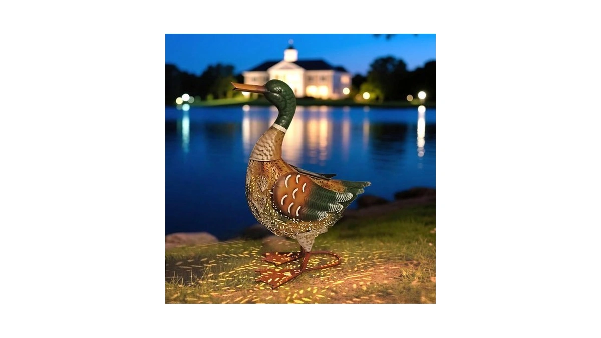 Hongland Solar Outdoor Metal Duck Sculpture, 16" Mallard Duck Garden