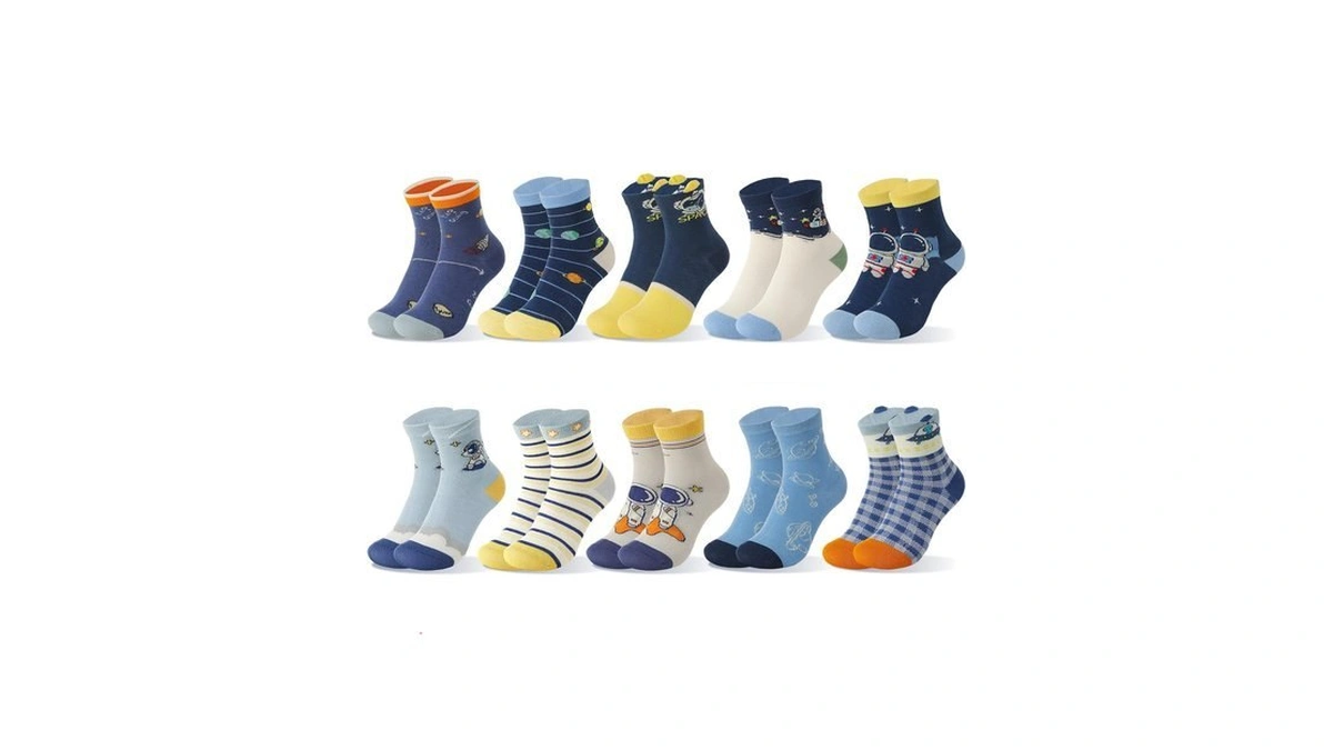 Scenicamp 10 Pairs Boys Kids Novelty Crew Socks Astronaut 9-12