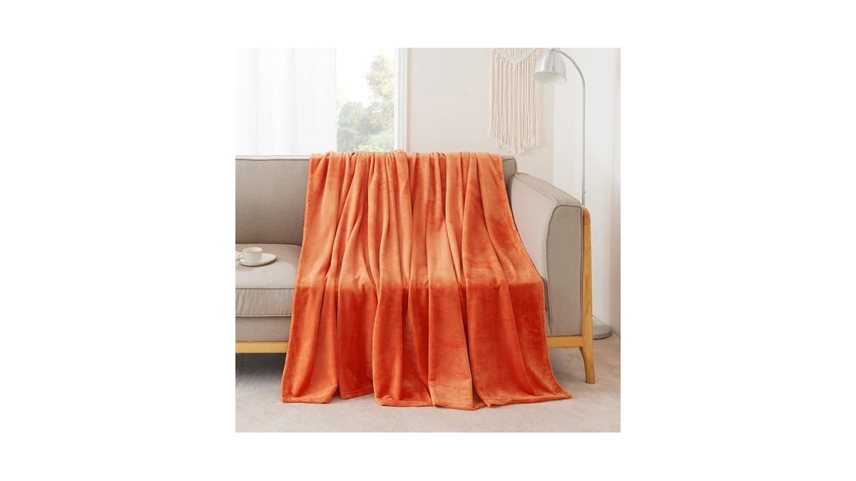 Nicetown Orange Fleece Blanket For Fall, Twin Size Super Soft