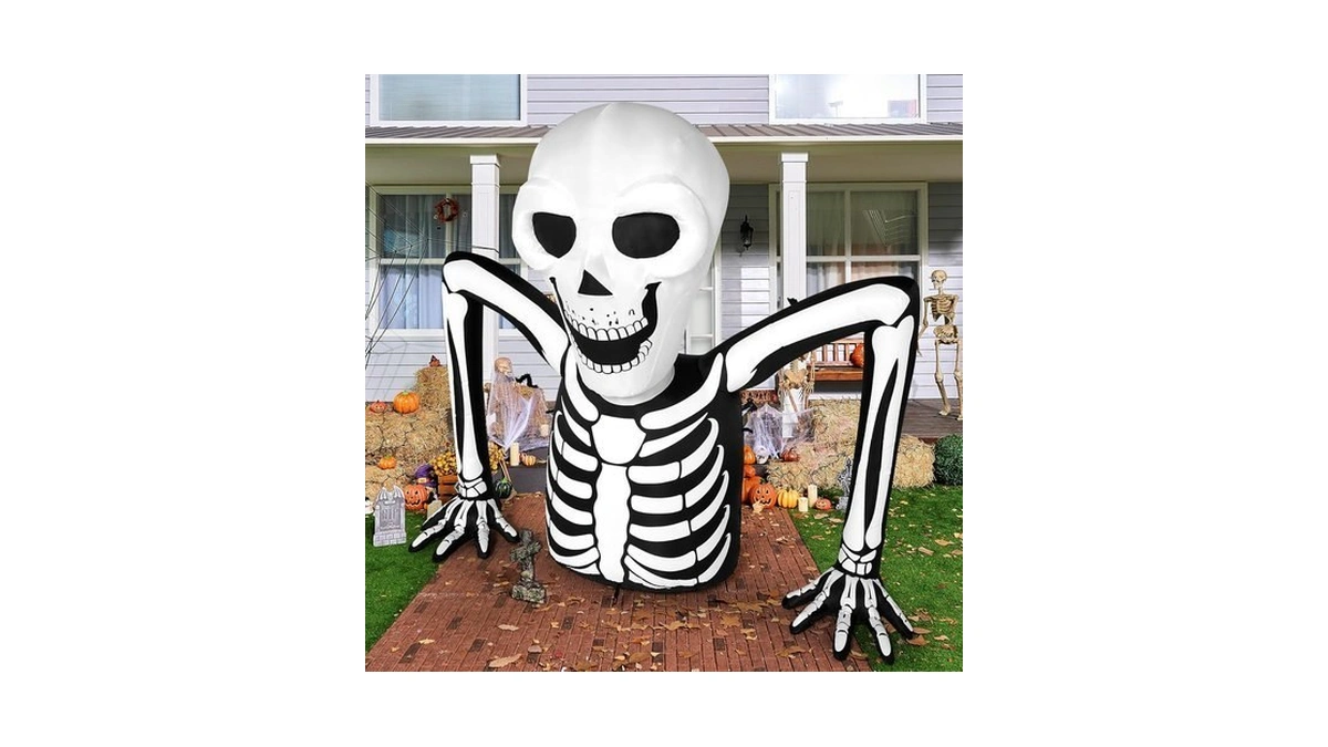 Joiedomi 5.5 Ft Long Halloween Inflatables Outdoor Decorations, Skeleton Halloween