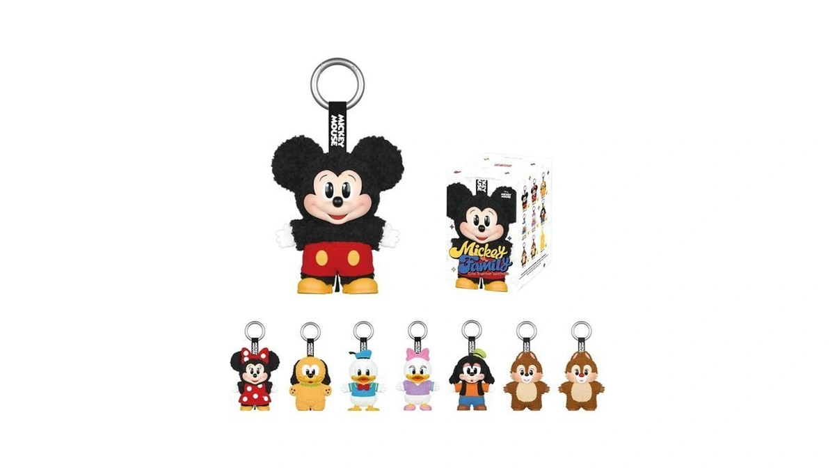 Pop Mart Mickey Family Cute Together Keychain Blind Box, Single
