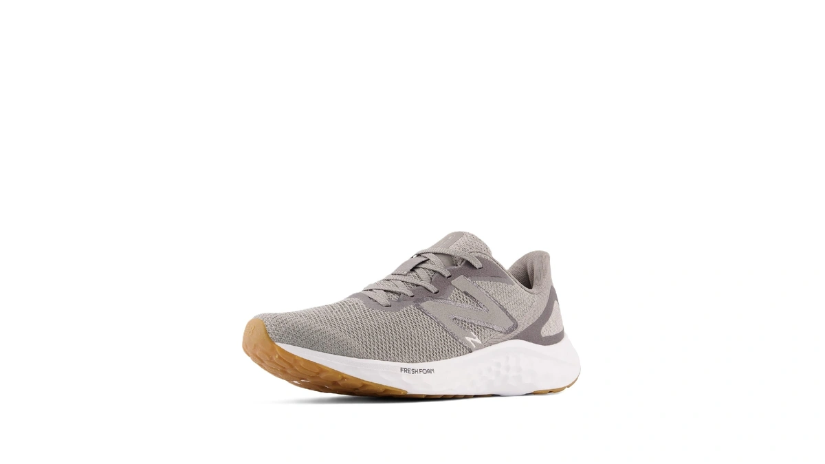 New Balance Men Fresh Foam Arishi Running Sho...