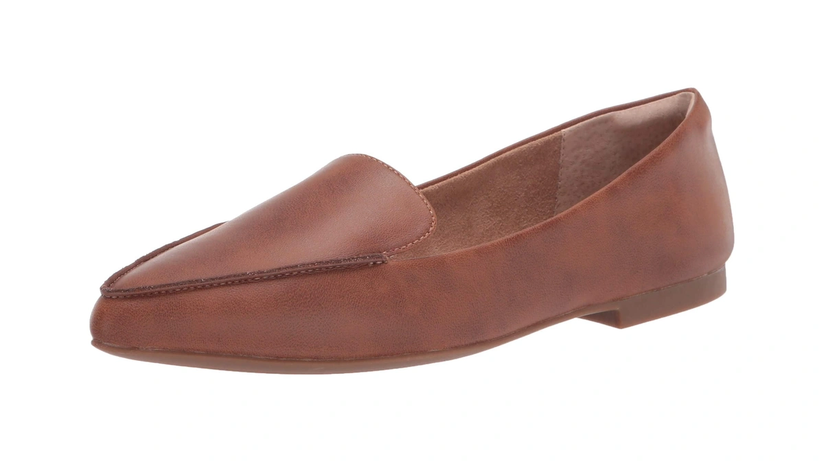 Amazon : Amazon Essentials Women's Loafer Flat, C