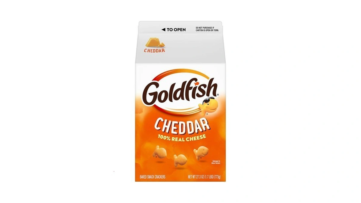 Goldfish Cheddar Cheese Crackers, 27.3 Oz Carton