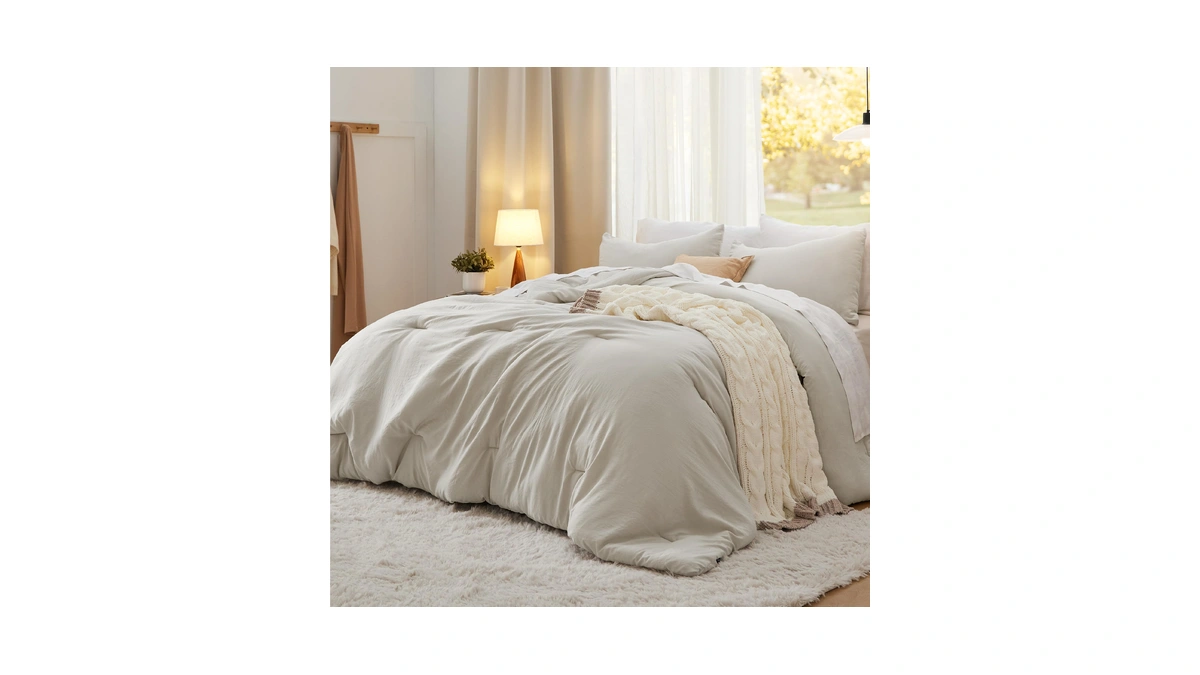 Bedsure King Comforter Set Prewashed Soft Bedding Set 3pcs Beige