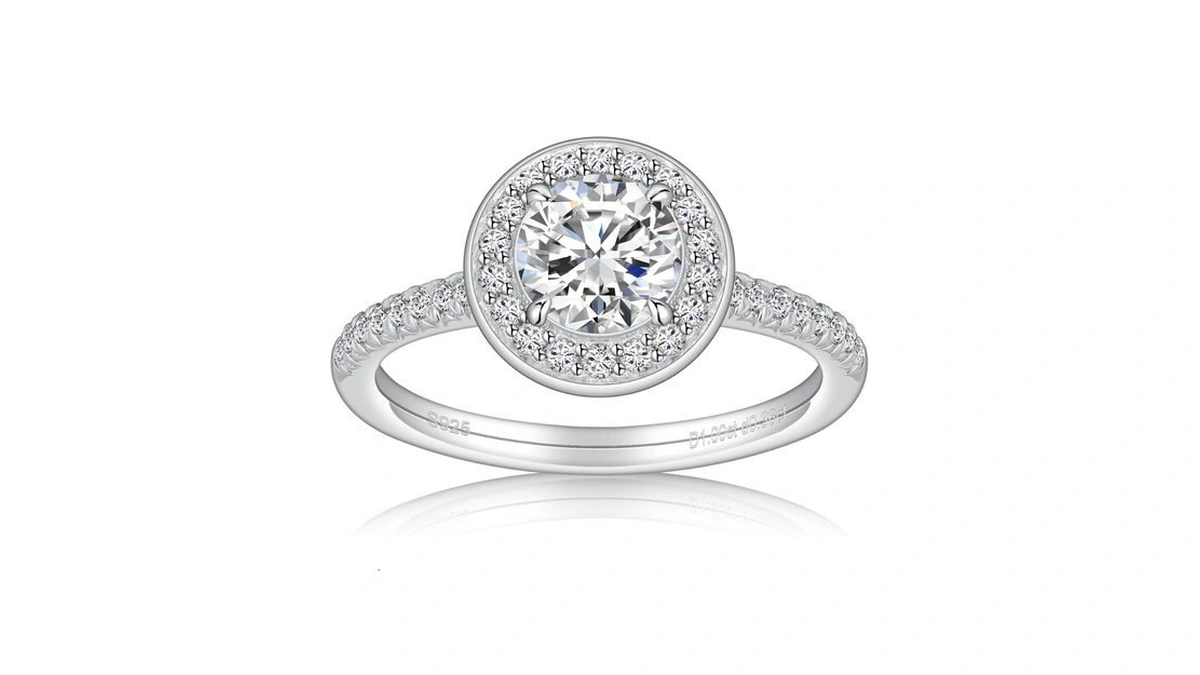 Hitlinker Moissanite Bezel Set Engagement Ring For Women Halo Half