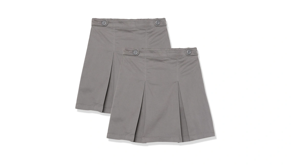 Amazon Essentials Girls' Pleated Uniform Skorts With Built-in Shorts, Pull-on,