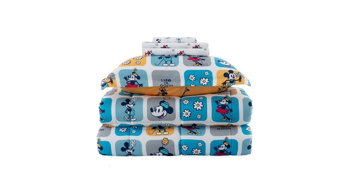 Berkshire Lig Printed Reversible Microfiber Comforter Set–5-piece, Ultra Soft All-season