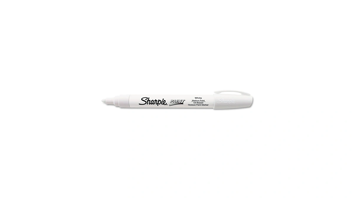 Sanford 35558 Sharpie Oil-based Paint Marker, Medium Point, White, 1-count