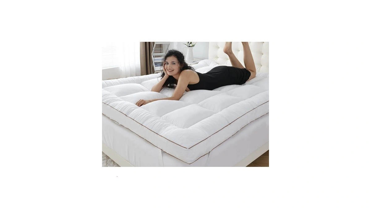 Whatsbedding 3 Inch Memory Foam Mattress Topper (queen, 60x80), 1700