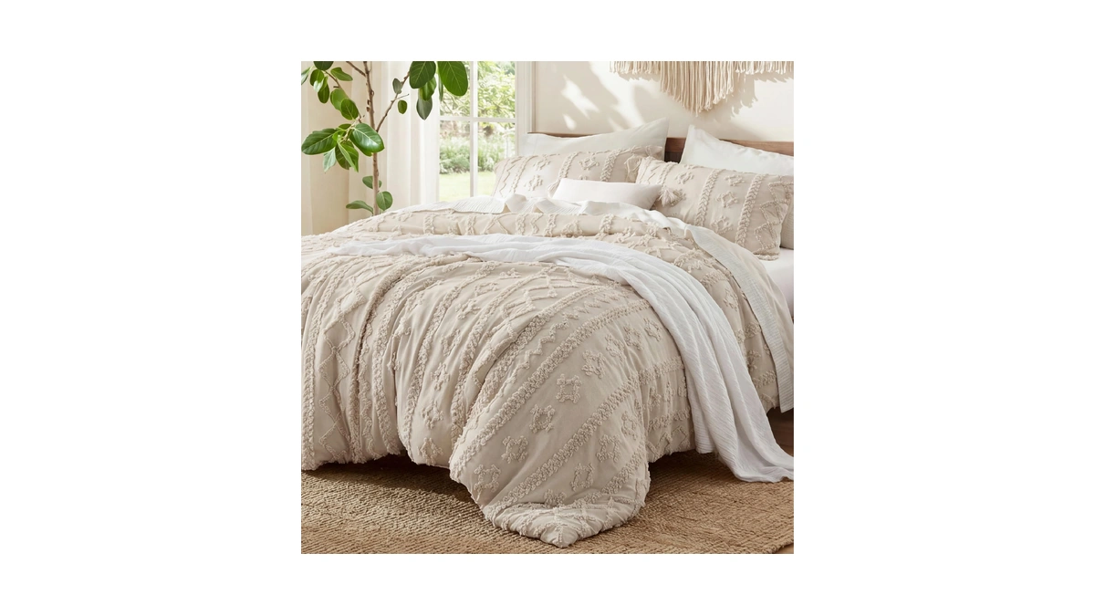 Bedsure Tufted Boho Comforter Set King Bedroo...